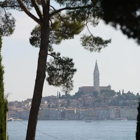 Tatil parkı Eurocamp Mobile Homes At Porton Biondi Rovinj